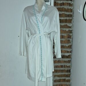 Cotn White Kimono Robe with floral trim Tie Belt Pockets Size L Large